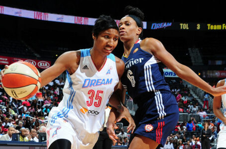Gray and McCoughtry lead Dream in putting out Sun, 90-77