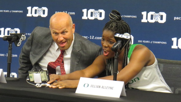 Oregon coach Kelly Graves and Jillian Alleyne take a selfie during Pac-12 Media Day in October 2015.