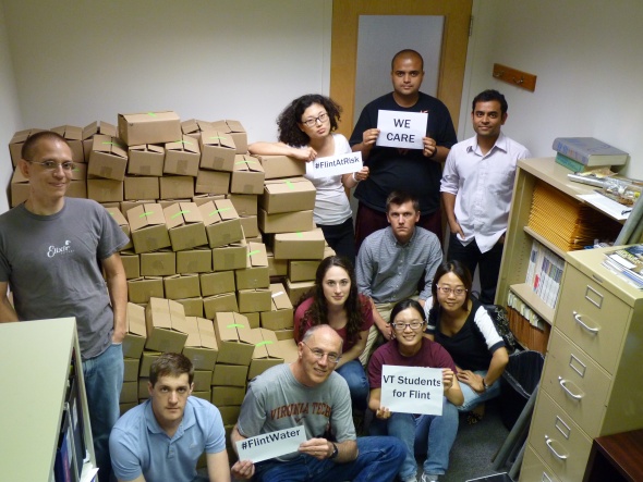 VT students and scientists pose with the assembled lead kits. Photo: FlintWaterStudy.org