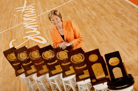Pat Summitt’s family releases statement on health of basketball legend