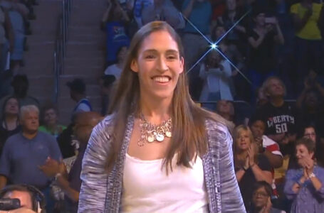 #LifeAfterWNBA: Where Are They Now? Simone Edwards interviews Rebecca Lobo