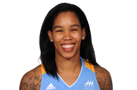Sky trade Tamera Young and Imani Boyette to Dream in exchange for Jordan Hooper and 1st round pick