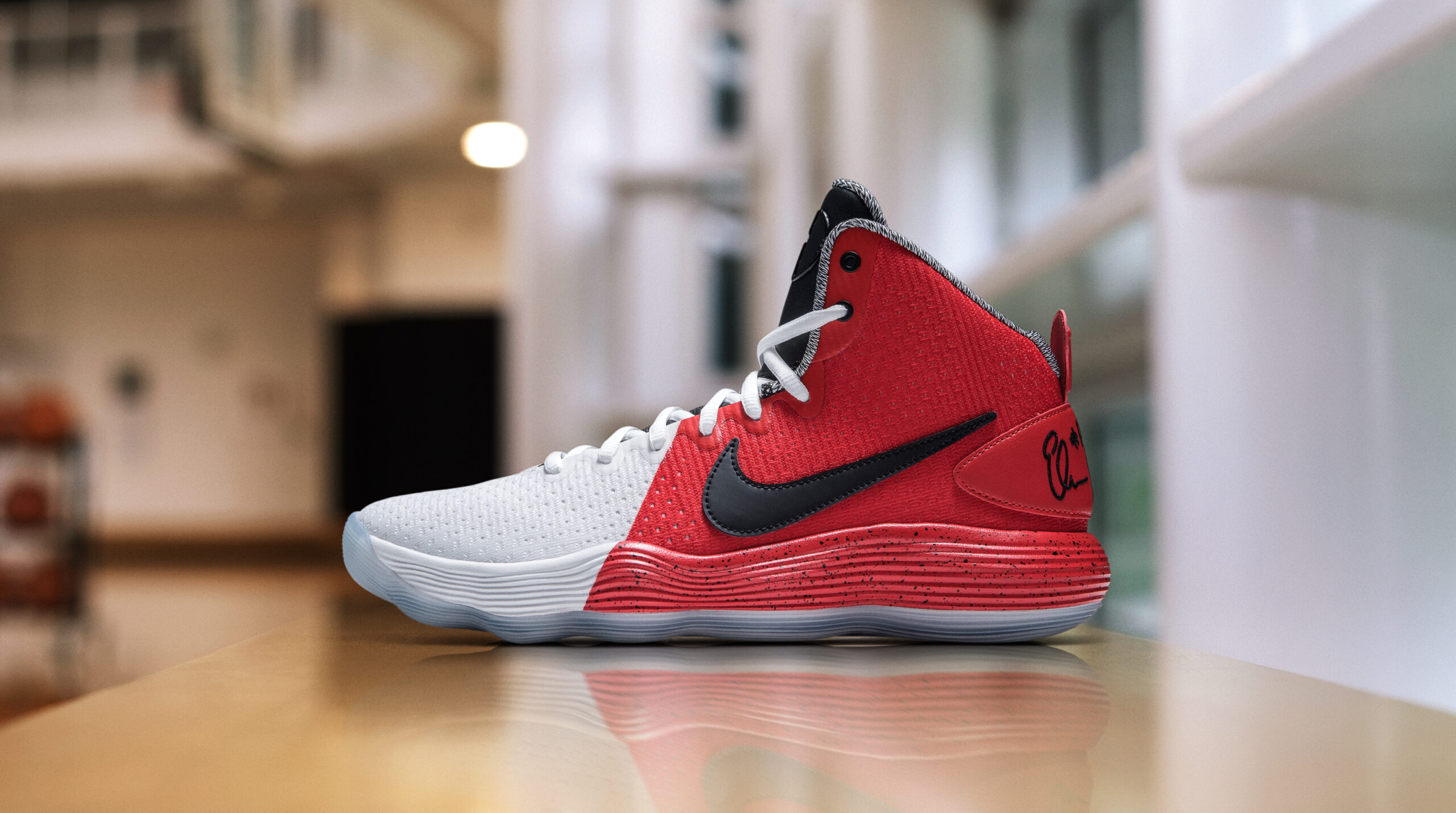 Elena Delle Donne honors Sheryl Swoopes with a player exclusive Nike React Hyperdunk 2017