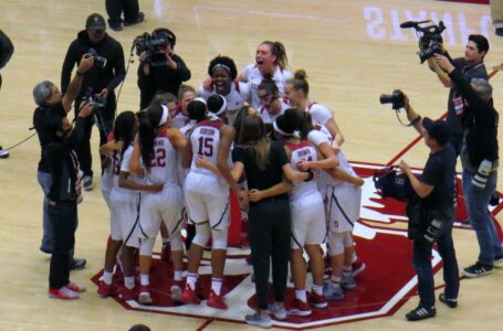 No. 11 Stanford recovers to take down No. 3 Baylor 68-63