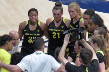 Another shift at the top as Baylor regains top spot while Oregon moves into No. 2 in  Sport Tours International/Hoopfeed NCAA DI Top 25 Poll