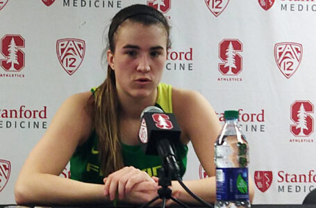 Oregon routs Stanford 88-48, worst loss at Maples Pavilion for the Cardinal since 1983