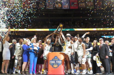 Led by Chloe Jackson Baylor earns third national title, holds off Notre Dame 82-81
