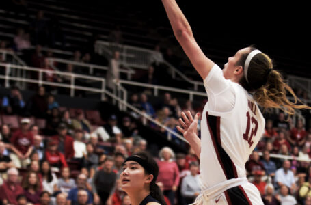 Cardinal payback: Stanford overcomes Gonzaga in OT, 76-70