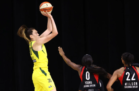Record-setting performances help Seattle Storm top Las Vegas Aces in Finals Game 1