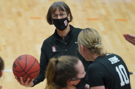 With a win over Pacific, Stanford’s Tara VanDerveer makes history, becomes the  winningest coach in women’s college basketball history