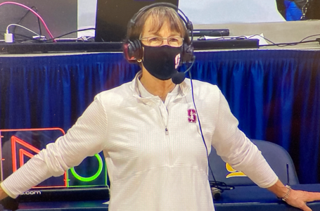 Stanford’s Tara VanDerveer ties Pat Summitt for career wins, the victory included a dunk from sophomore Fran Belibi