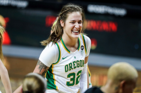 Oregon takes media attention from viral video in stride, now it’s time for basketball: “That’s why we’re here.”