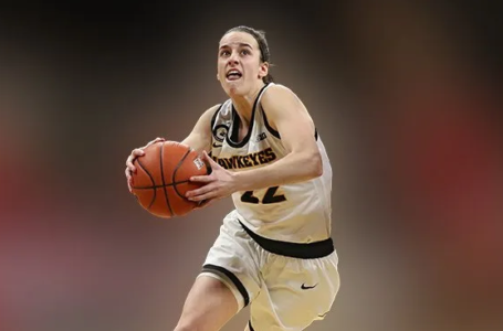 Iowa’s Caitlin Clark wins the 2021 Dawn Staley Award