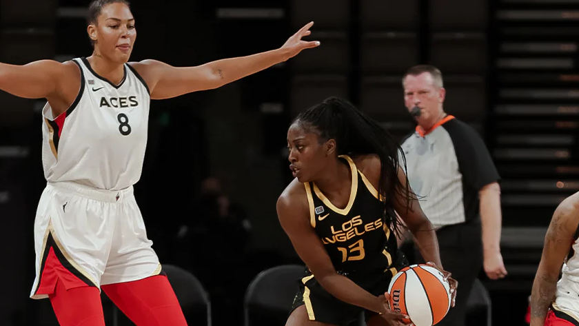 May 2, 2021 - Las Vegas center Liz Cambage and Los Angeles forward Chiney Ogwumike. Photo: NBAE/Getty Images.