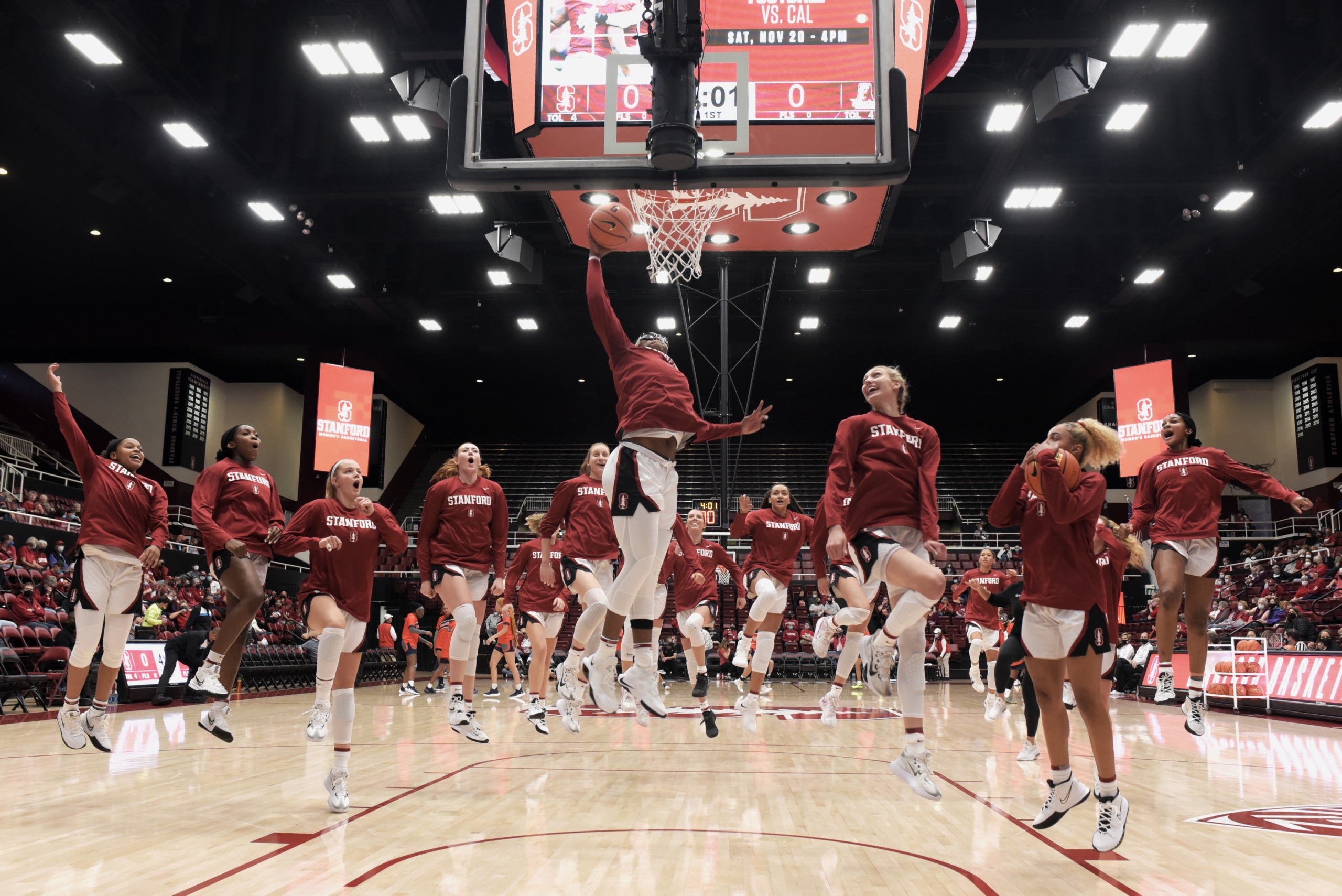 No. 3 Stanford routs Morgan State  91-36 in season opener for reigning champion