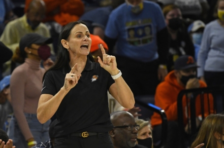 Sandy Brondello named head coach of the New York Liberty