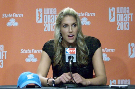 Griner, Delle Donne and Diggins talk about becoming pros and what they expect in the WNBA
