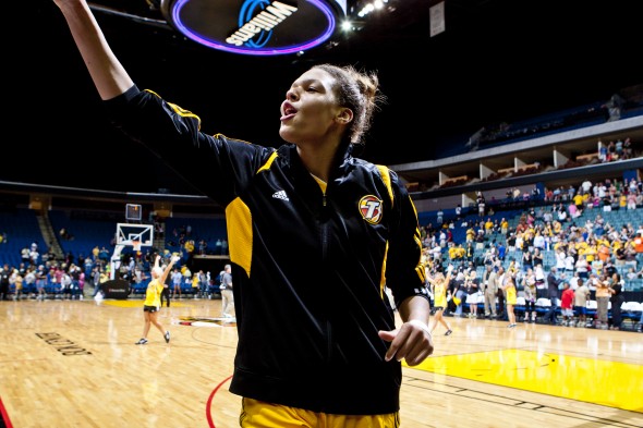 TULSA, OK - JUNE 18: # of the Washington Mystics # of the Tulsa Shock during the WNBA game on June 18, 2011 at the BOK Center in Tulsa, Oklahoma. Tulsa defeated Washington 77-59 in their first victory of the season.  NOTE TO USER: User expressly acknowledges and agrees that, by downloading and or using this photograph, User is consenting to the terms and conditions of the Getty Images License Agreement. Mandatory Copyright Notice: Copyright 2011 NBAE (Shane Bevel/NBAE via Getty Images) *** Local Caption *** Personality;Personality;Personality