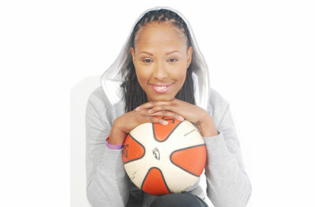 Chamique Holdsclaw’s autobiography an engaging read about overcoming clinical depression