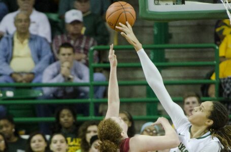 Griner sets NCAA blocking record, nearly ties Big 12 all-time scoring record in win over Oklahoma