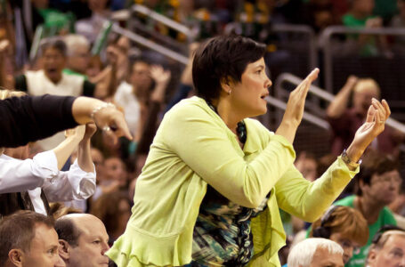 Dishin & Swishin 1/09/14 Podcast: Seattle Storm’s Karen Bryant set the bar high for WNBA executives