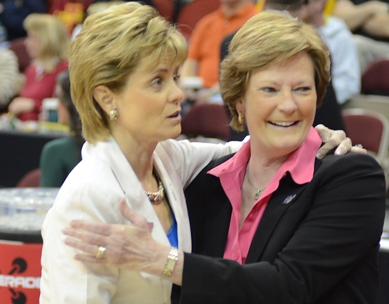 Kim Mulkey and Pat Summitt