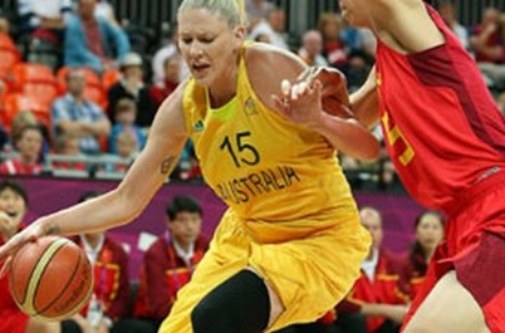 Dishin & Swishin 4/07/16 Podcast: A legend all over the world, Lauren Jackson looks back and looks forward