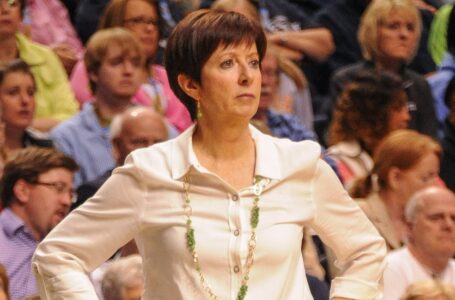 Dishin & Swishin 11/05/14 Podcast: Coming off a record-breaking season, Notre Dame coach Muffet McGraw gets ready to do it again