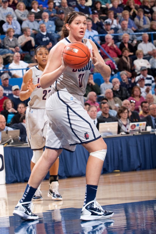 Stefanie Dolson. Photo: UConn Athletics.