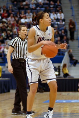 Bria Hartley (Photo: Roger Beaupre)