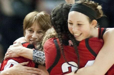 Huskers dancing to Sweet 16 tune, #6 Nebraska defeats #3 Texas A&M 74-63 in College Station